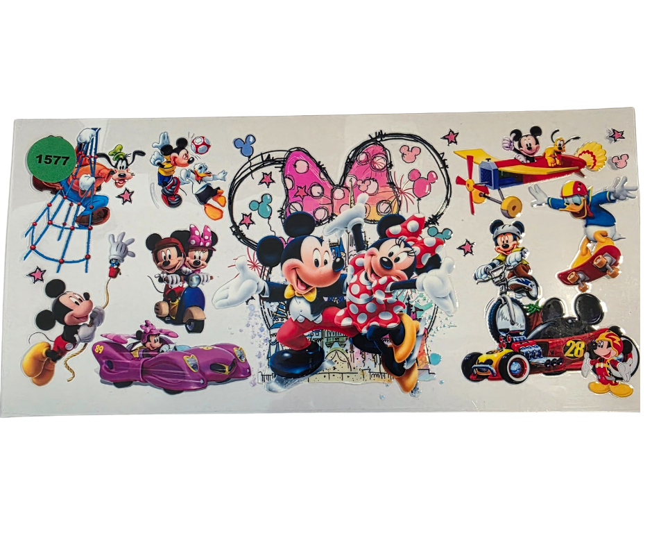 1577 MICKEY & MINNIE