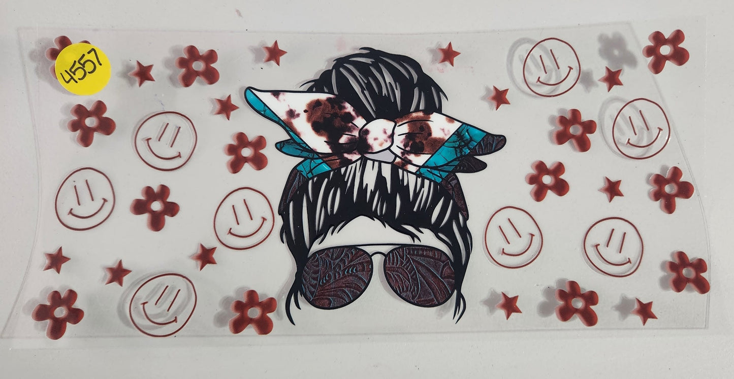 4557 MOM BUN WITH SMILEY FACES CUP DECAL