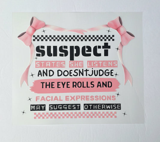 SUSPECT CLAIMS SHE DOESNT JUDGE TOTE BAG TRANSFER