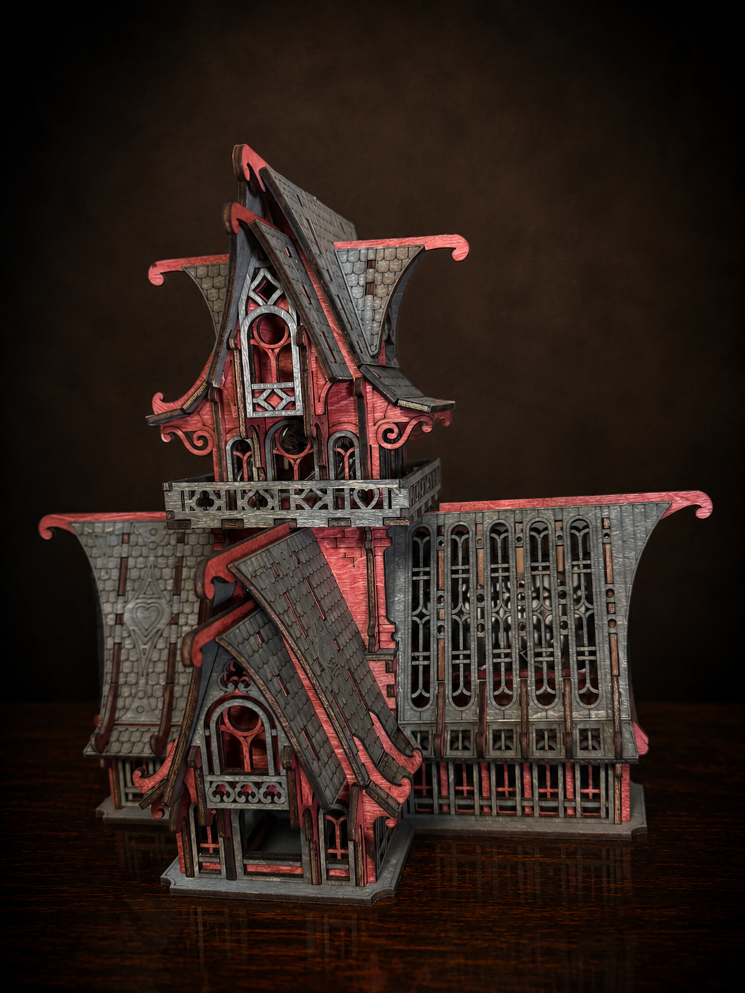 HOUSE OF CARDS INDOOR HOUSE