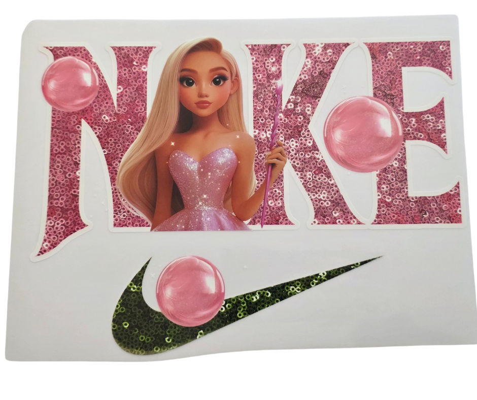 569 NIKE GLENDA