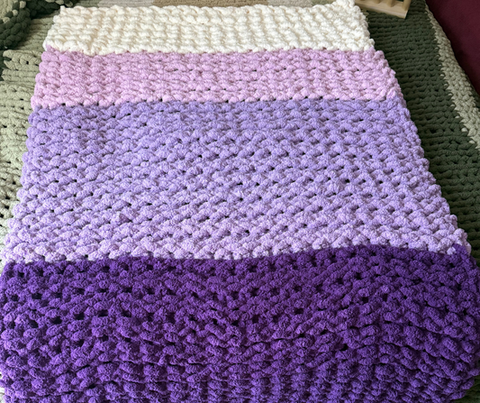 THROW BLANKET