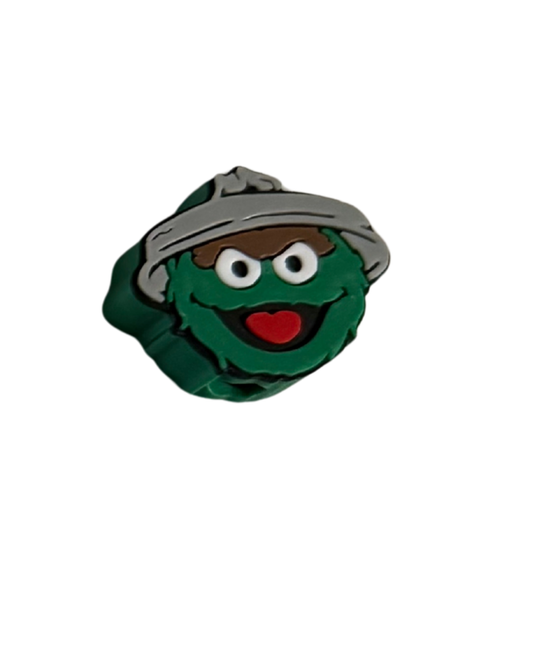 OSCAR STRAW TOPPER