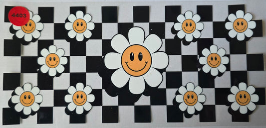 4403 CHECKERED FLOWER